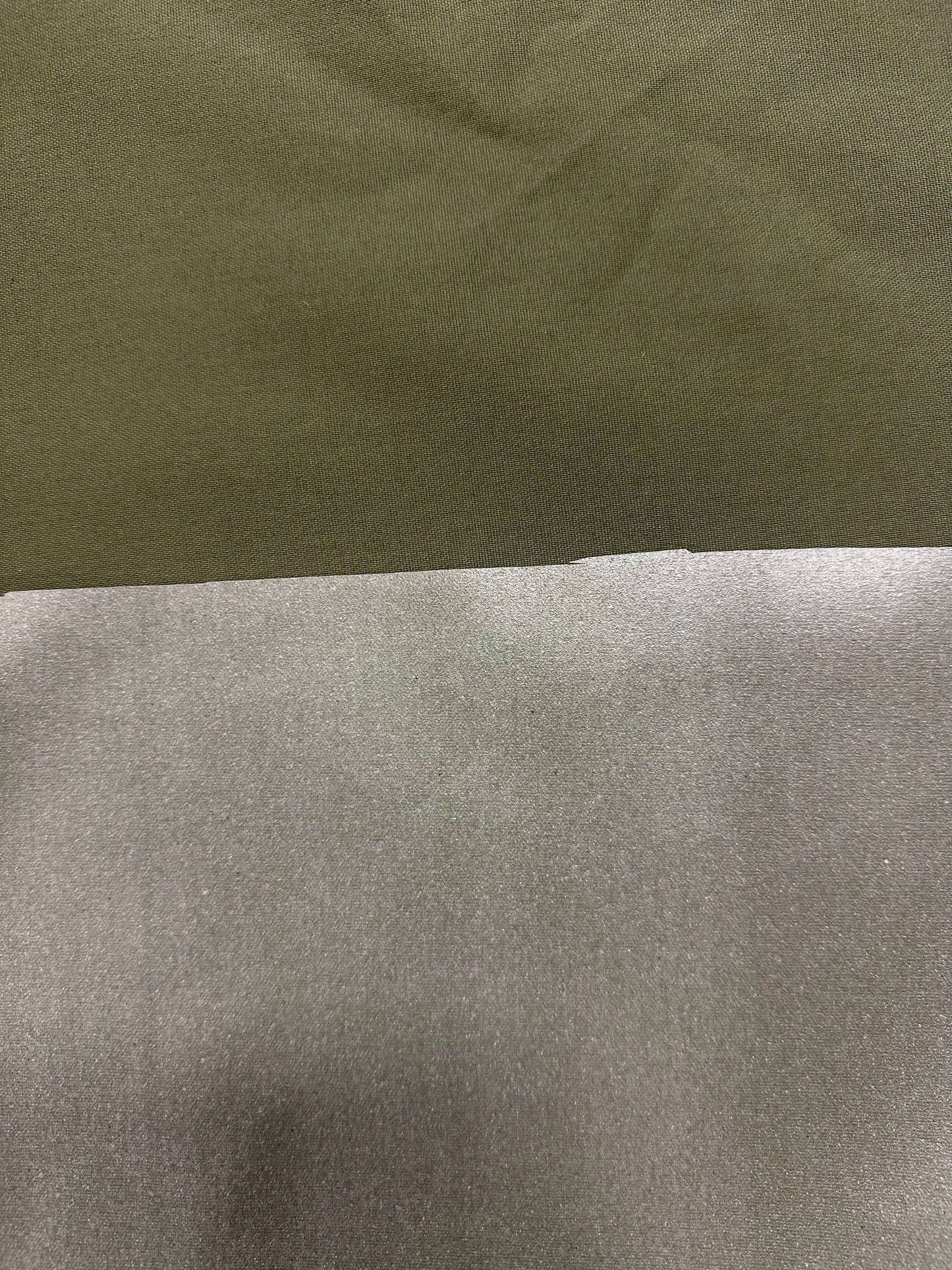 Armeijan-vihreä Cordura, vettähylkivä
