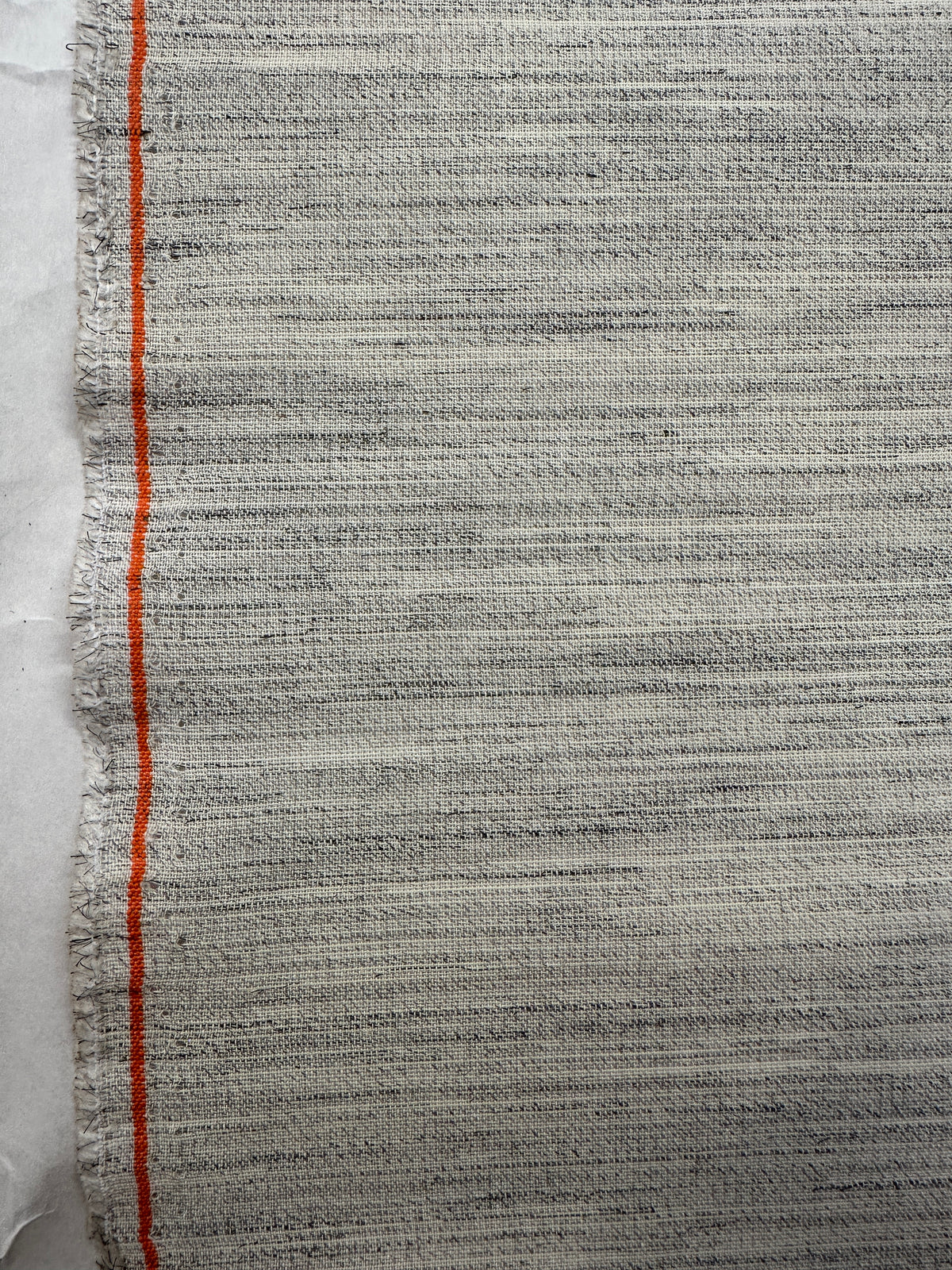 Jouhi irtoliina.