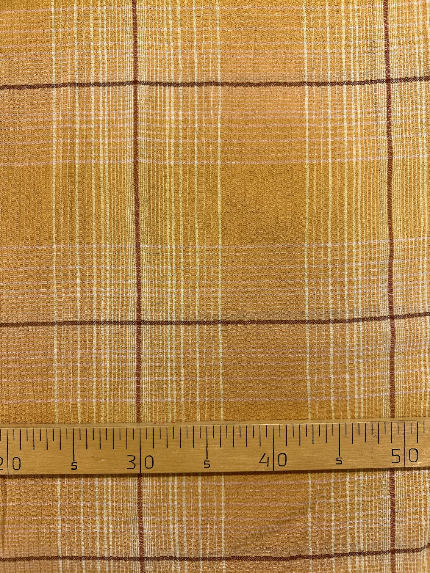 Intianpuuvilla, hiekan keltainen