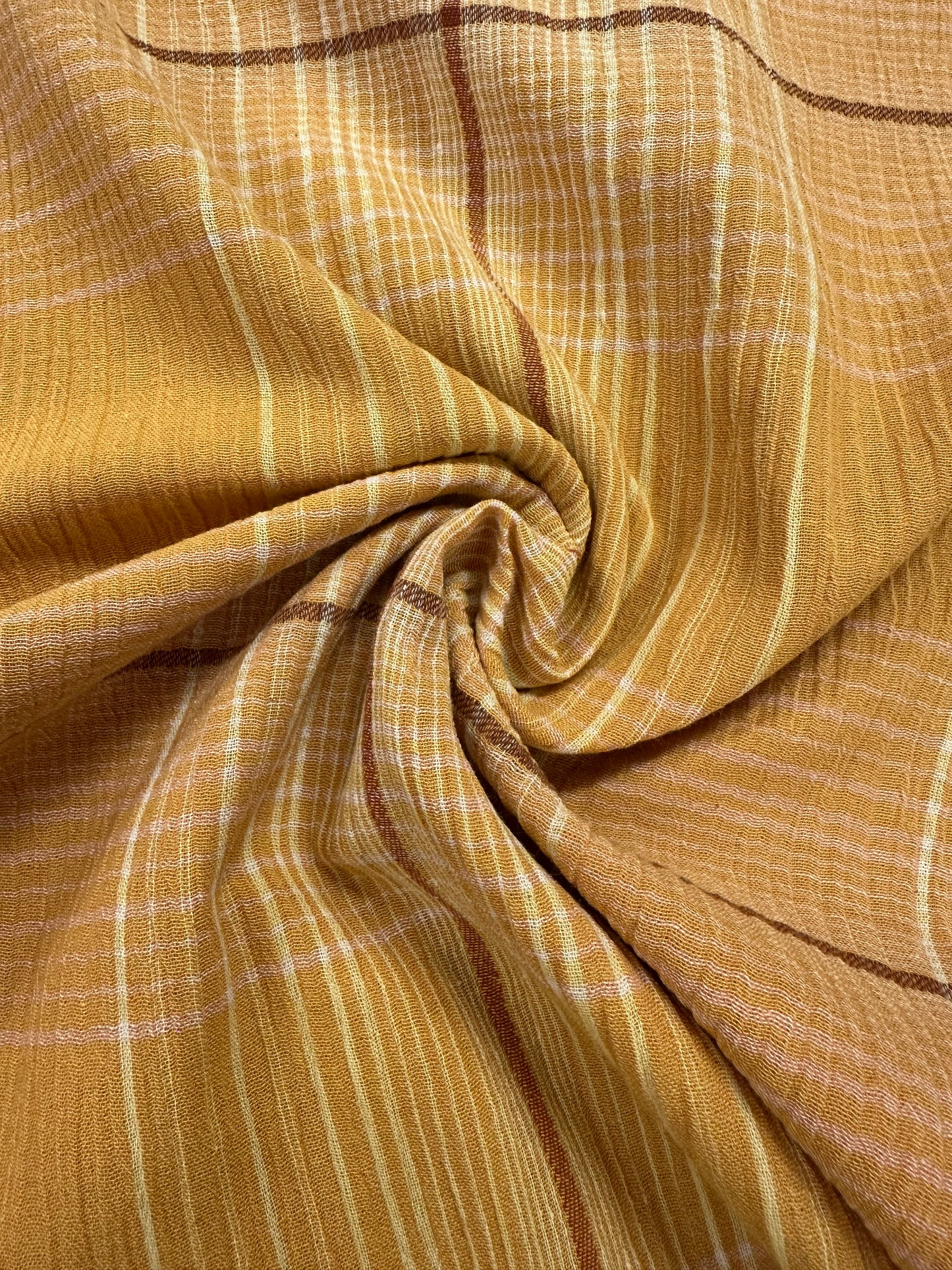 Intianpuuvilla, hiekan keltainen