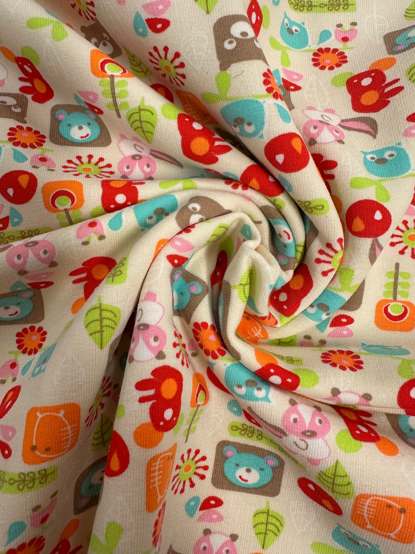 Pienten maailma, joustocollege