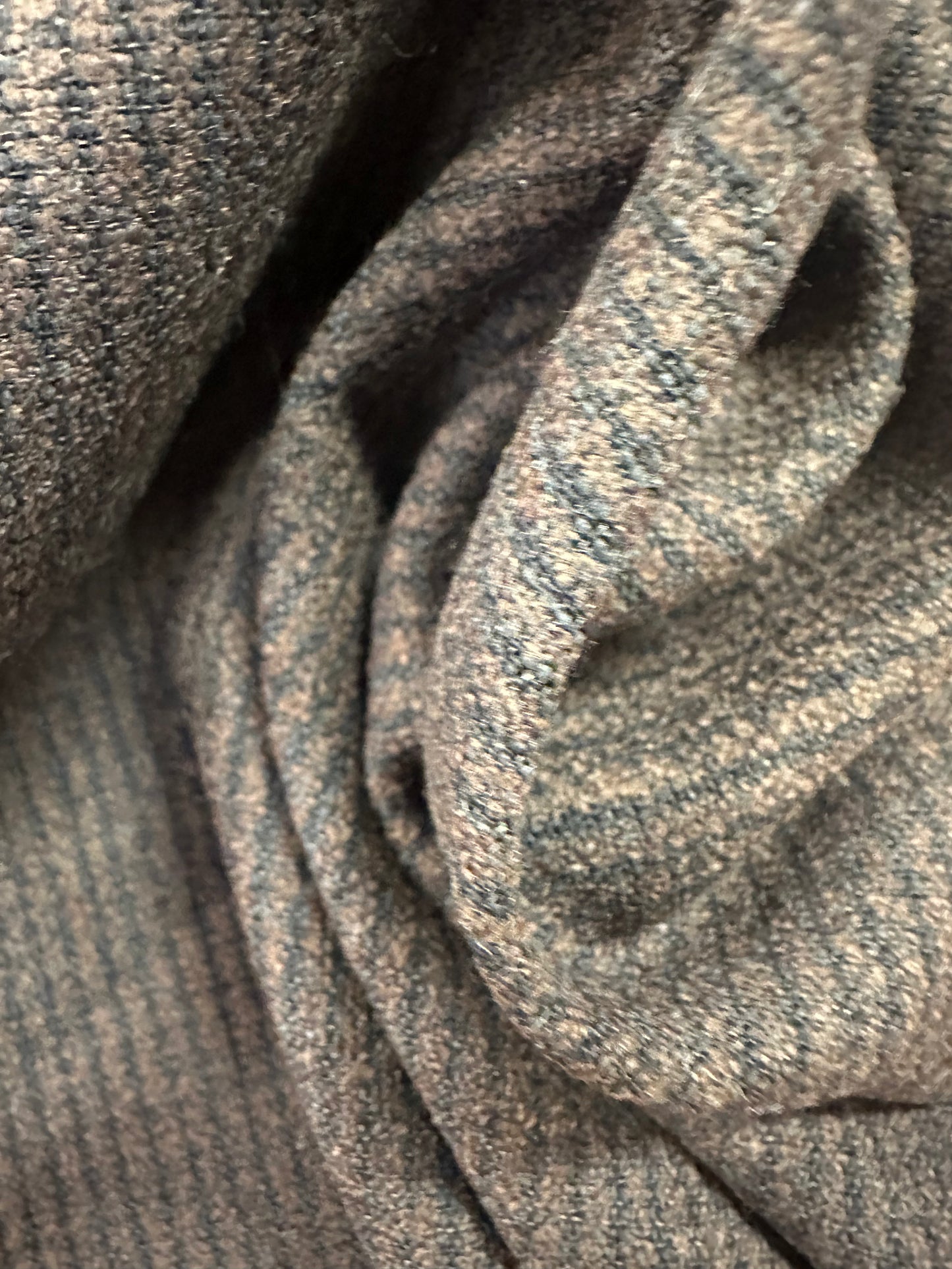 Miniraitabuklee, villakangas, lämmin tummanruskea