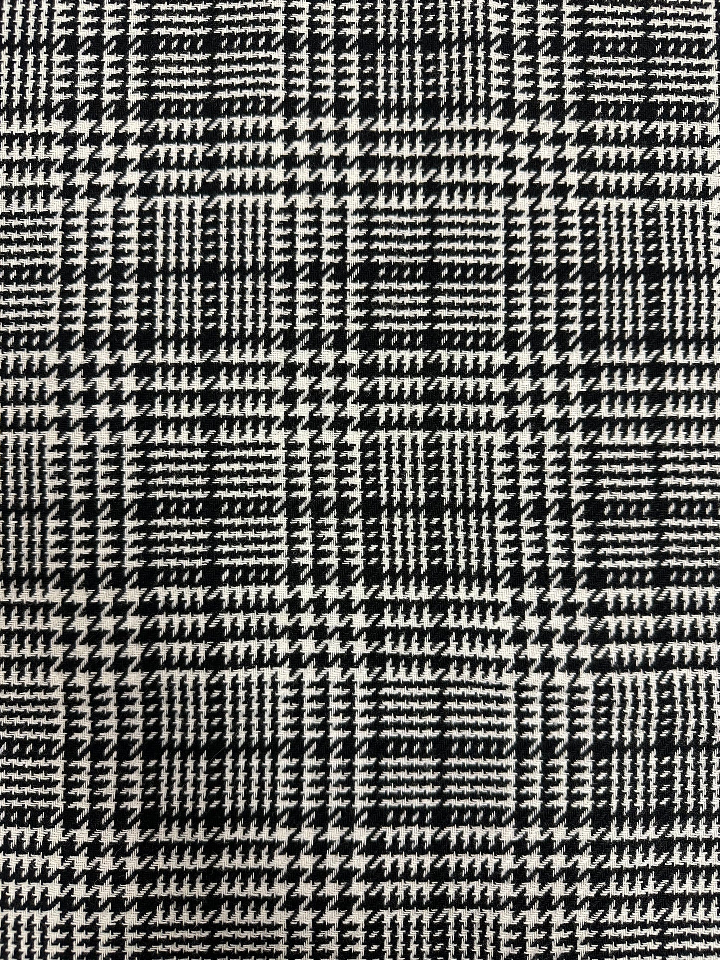 Glenchek, mustavalkoinen villasekoite