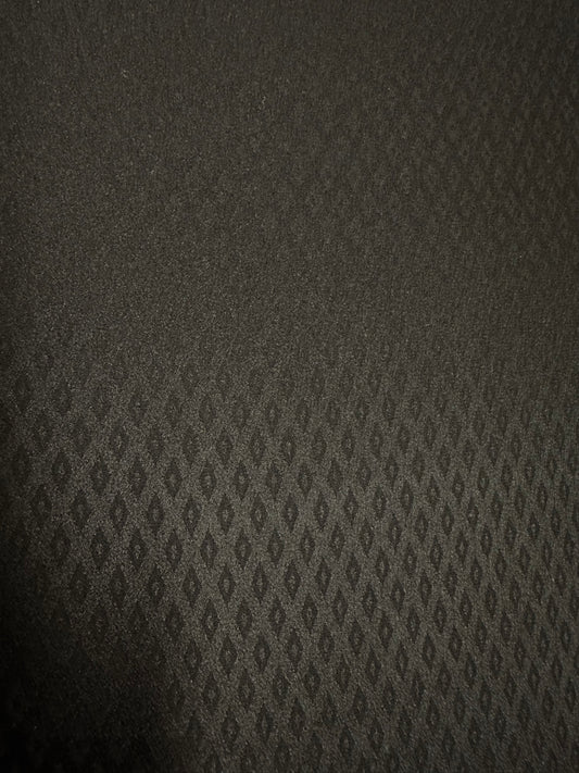 Yves Saint Laurent, salmiakkikuosinen silkki