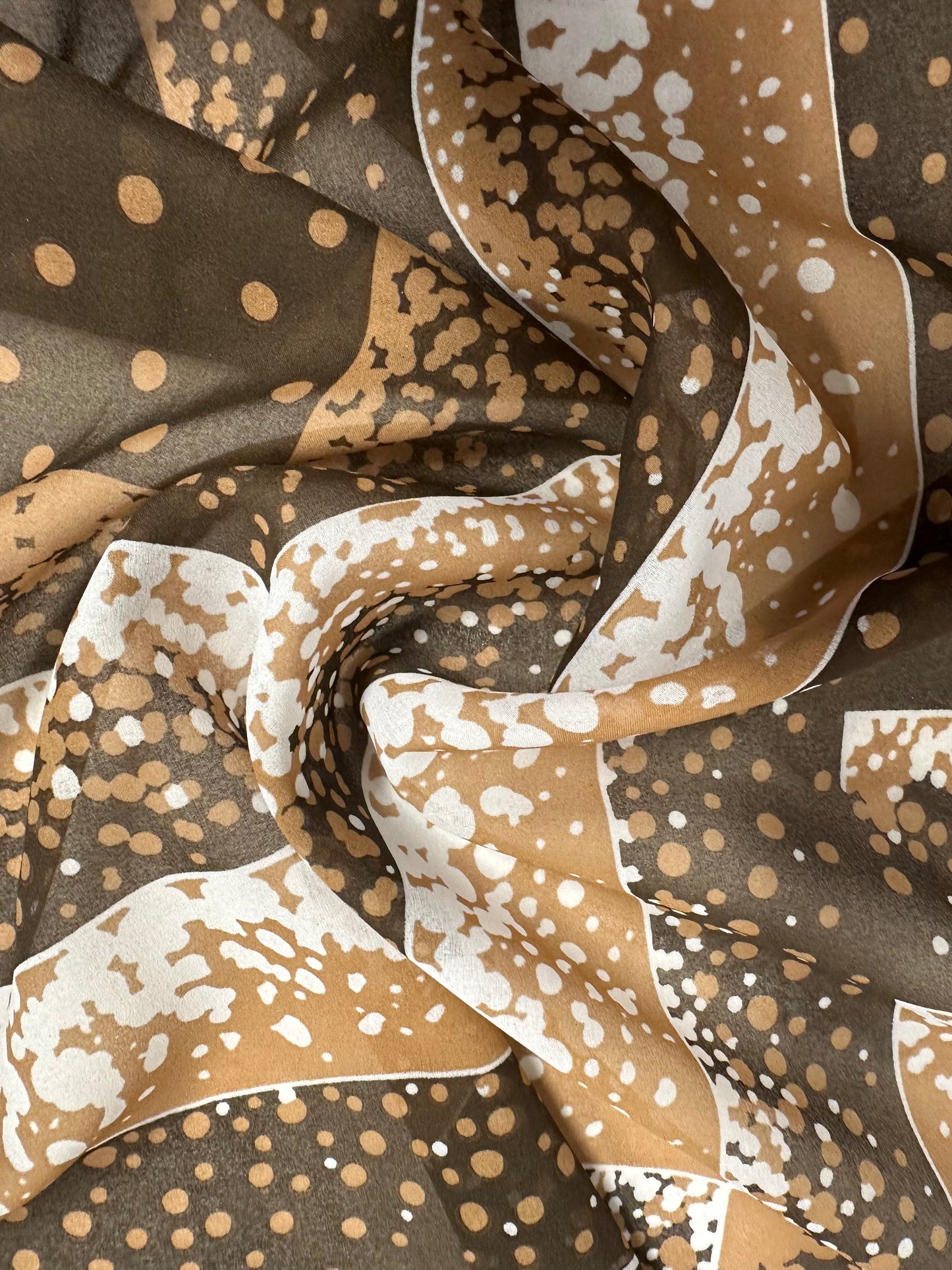 Kuviollinen sifonki, polyester