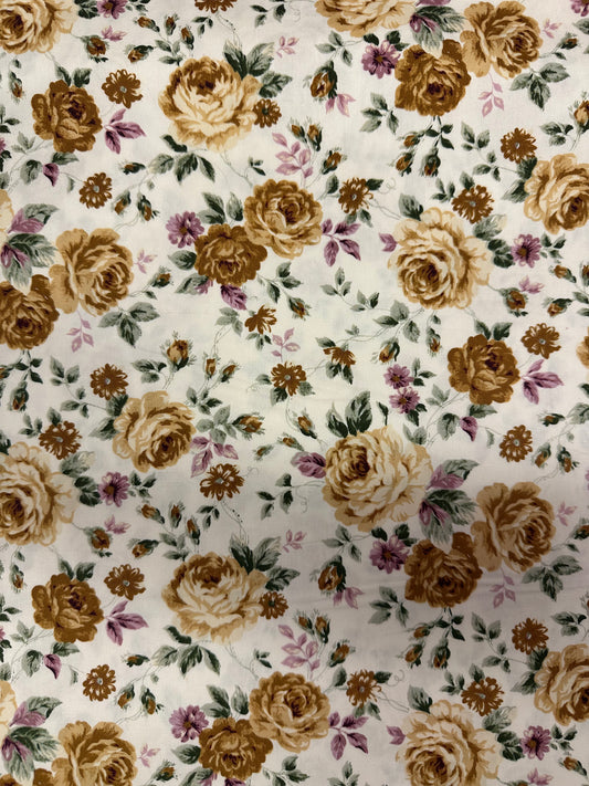 More roses, puuvilla