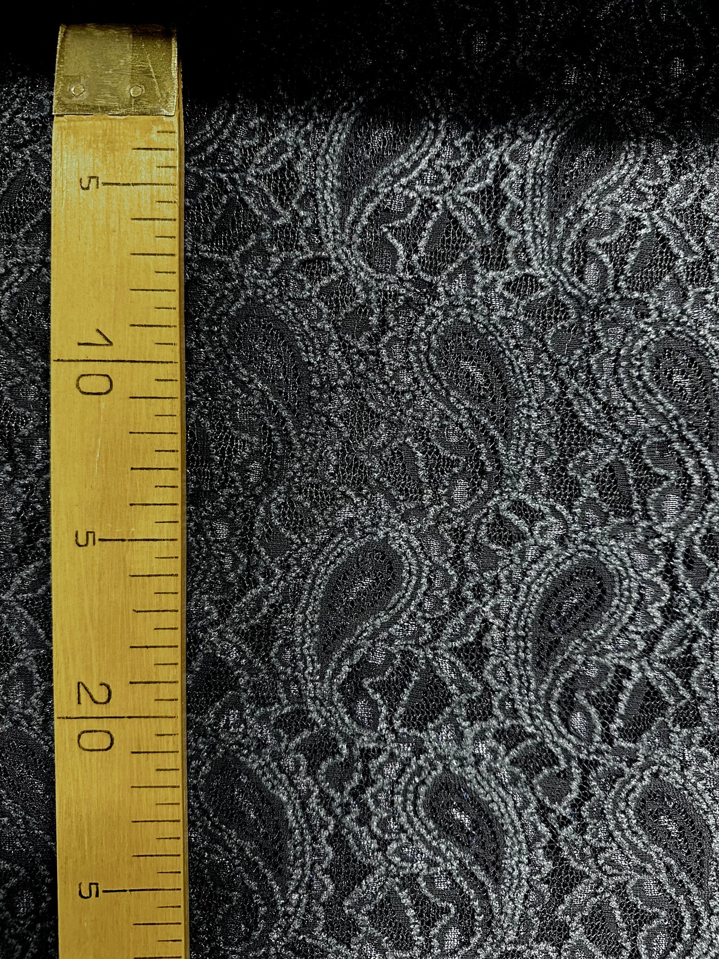 Paisley-lace, joustopitsi
