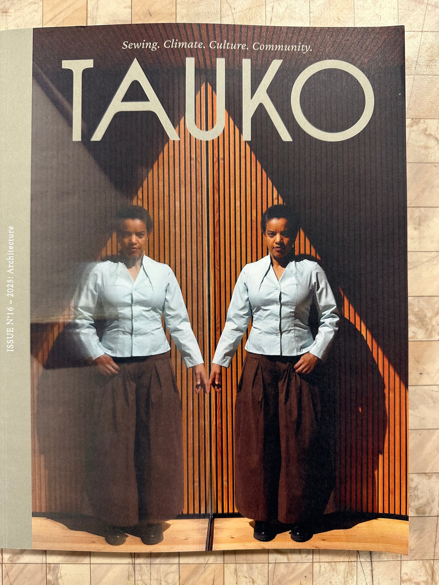 TAUKO 16