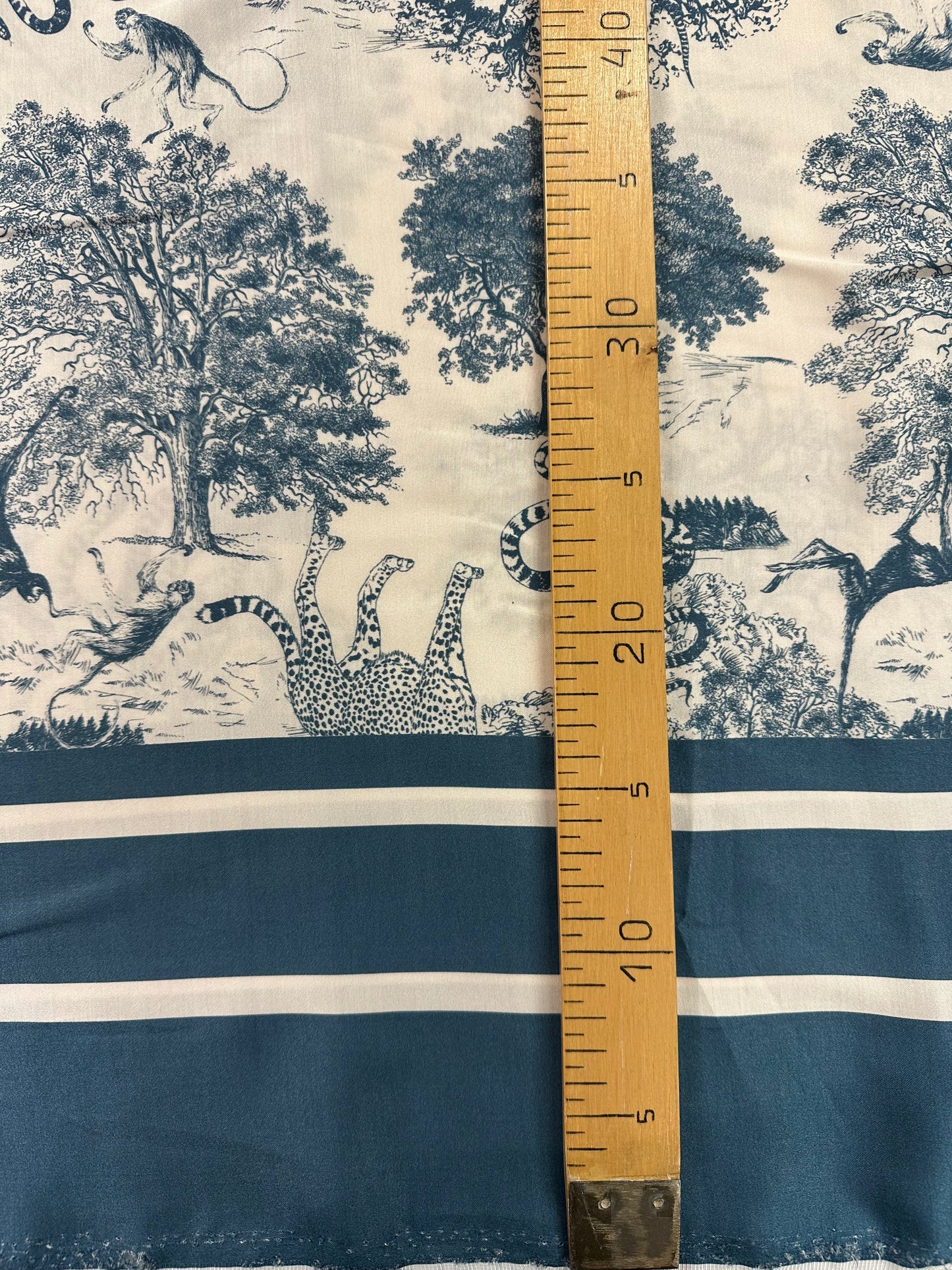Haute couture, Wild Toile, harmaan sininen, viskoosisatiini
