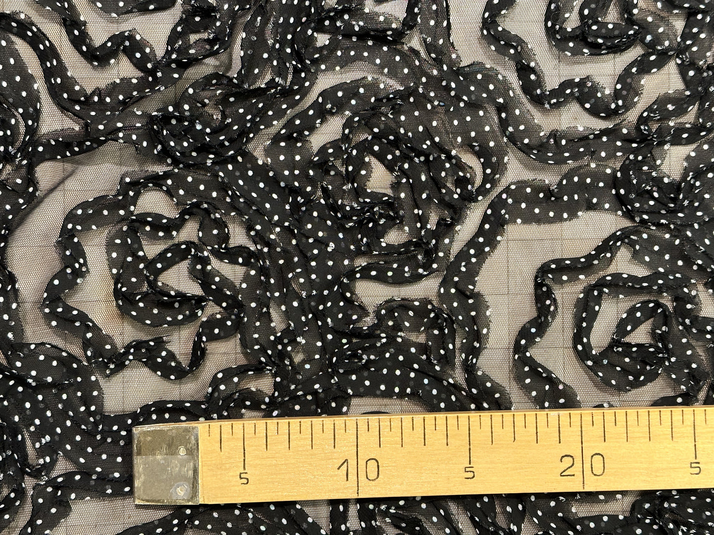 Polka Dot, Mesh-kangas