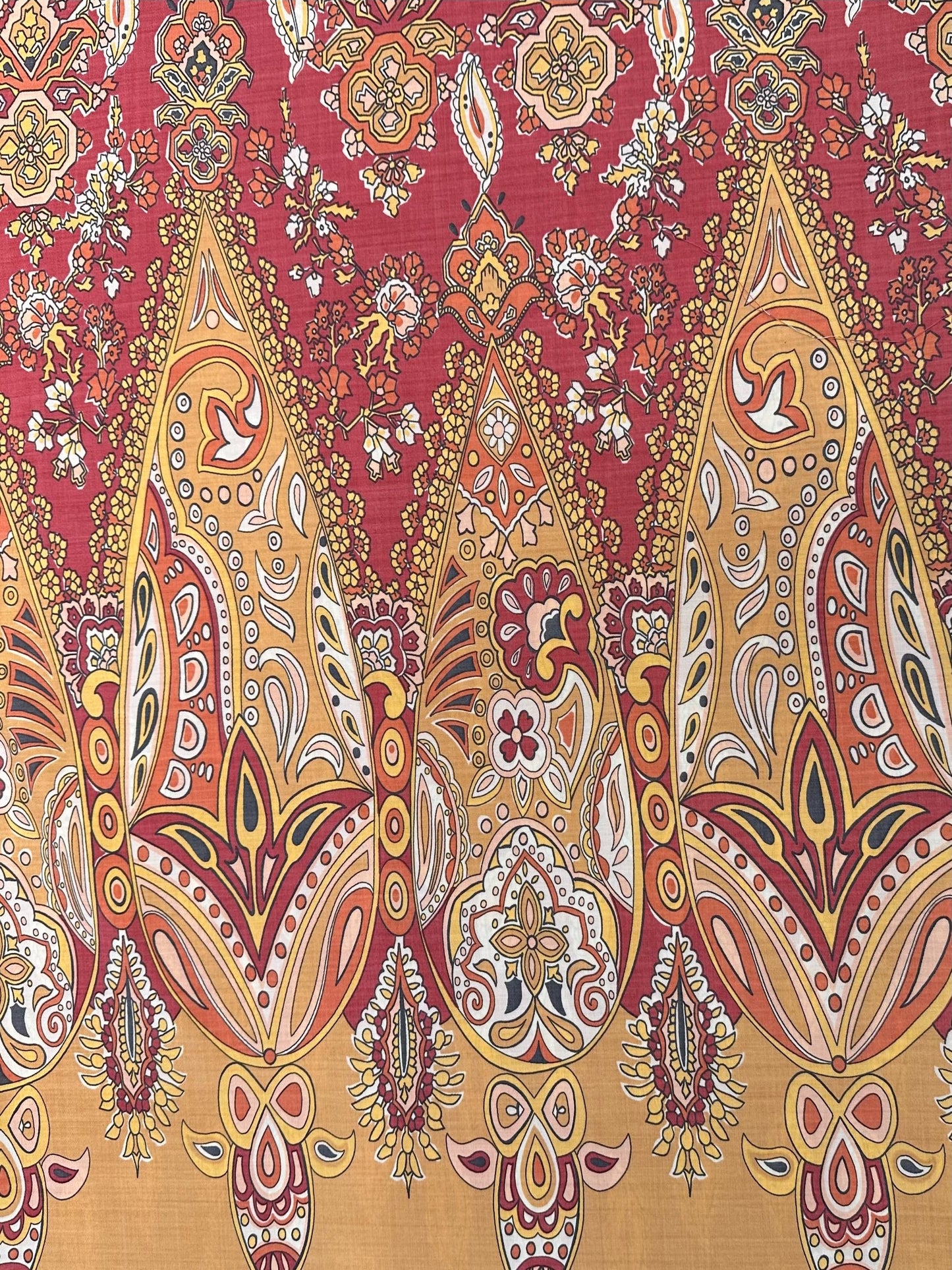 Venetsian tuulet, Vitale Barberis Canonico, villa-silkki