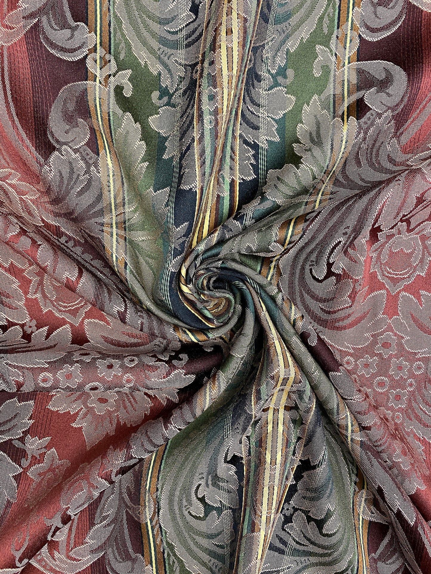 Royal, punainen, verhokangas