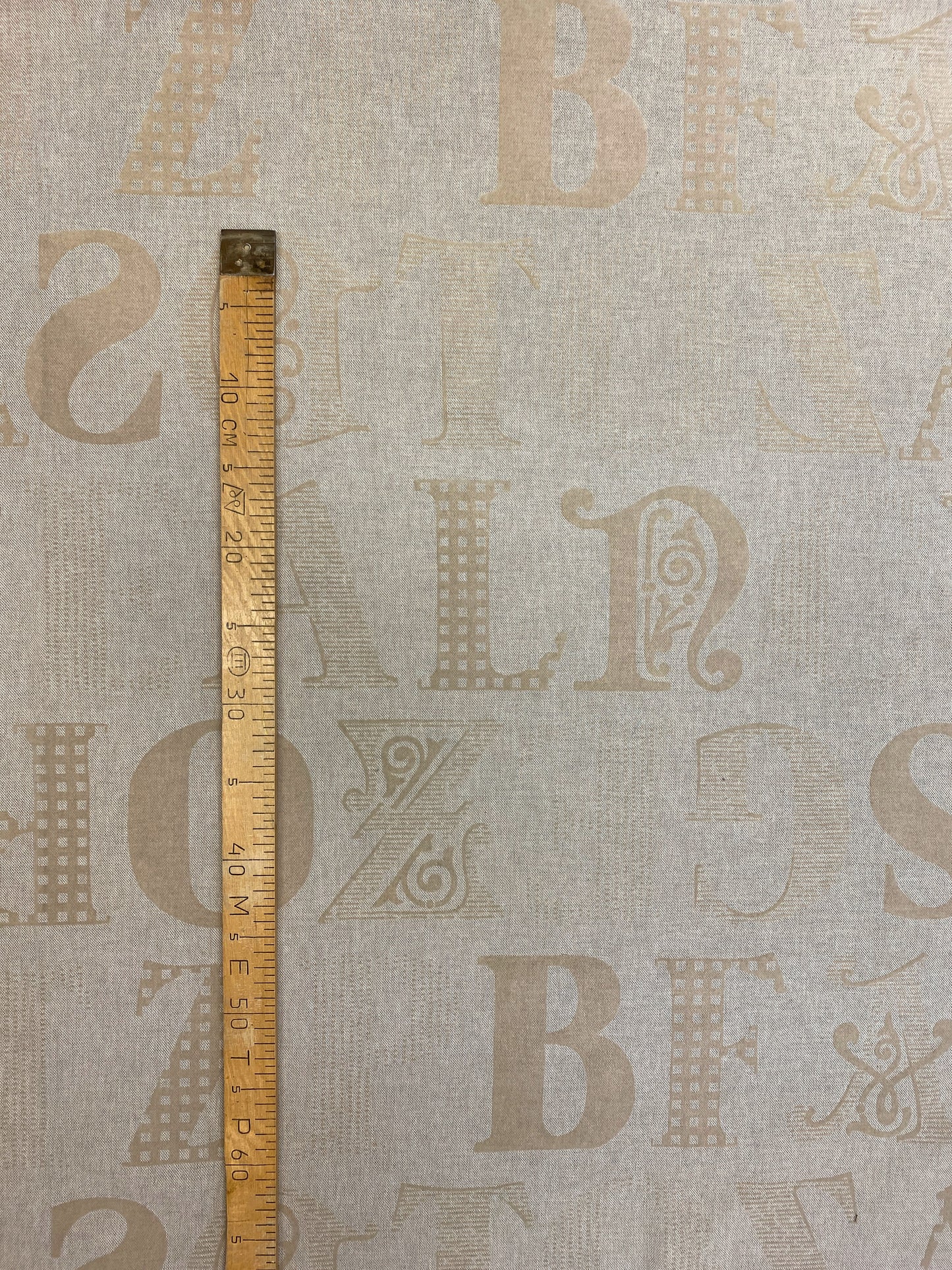 Alphabet, verho- ja sisustuskangas