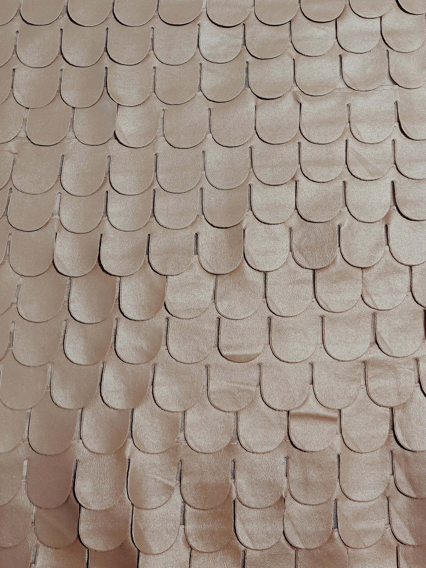 Dragon scales, beige, tekonahka