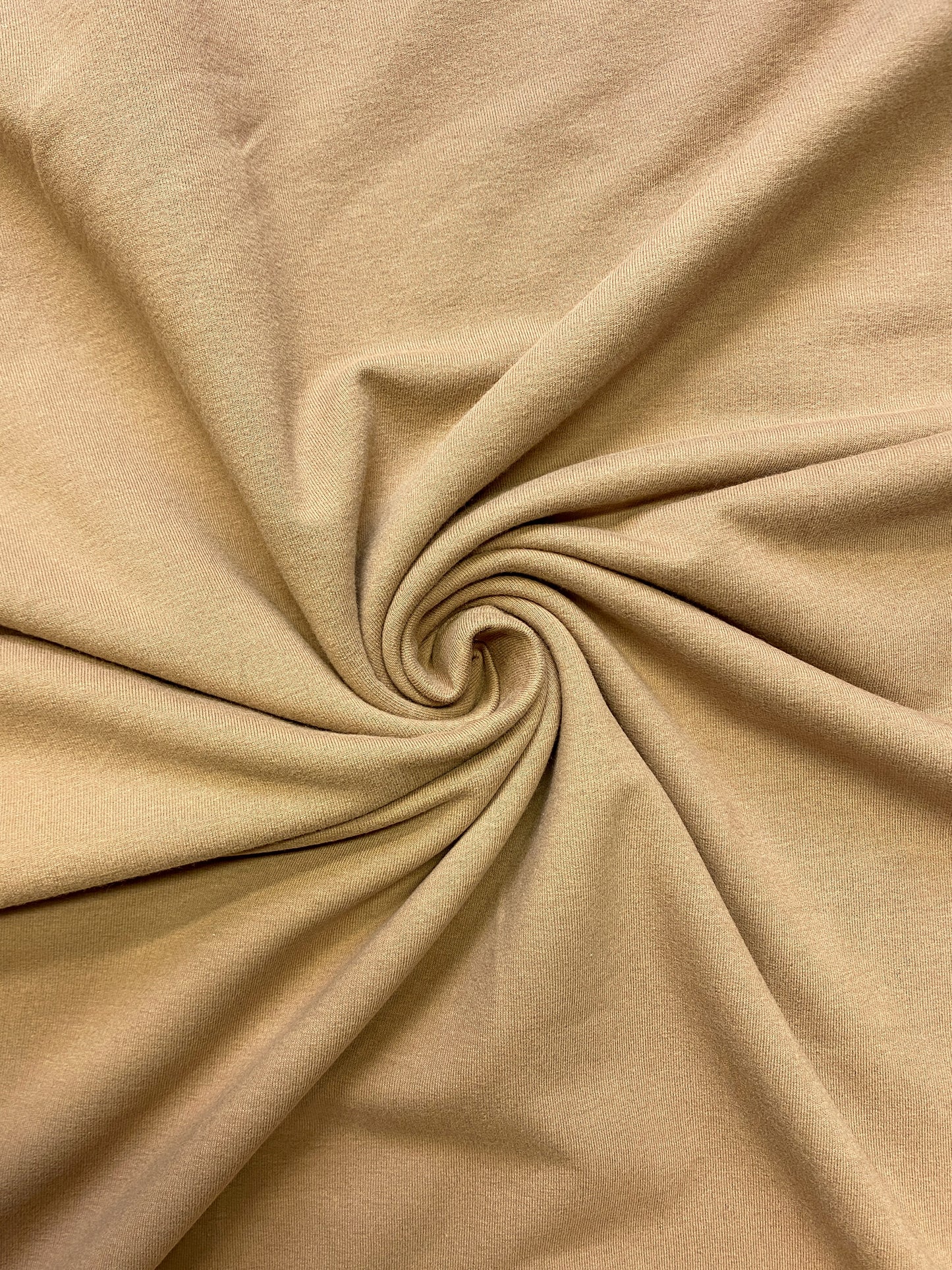 Sand, beige, joustocollege