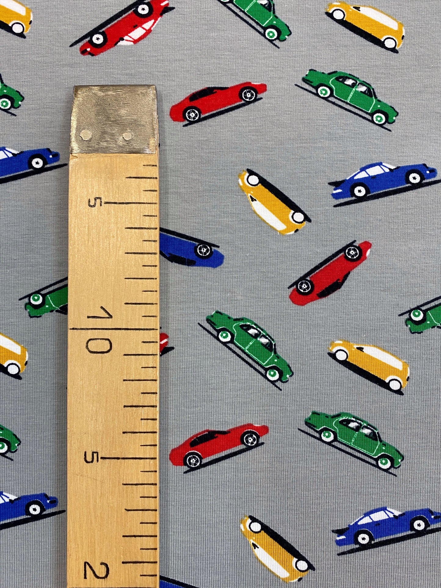 Autot, harmaa, puuvillatrikoo