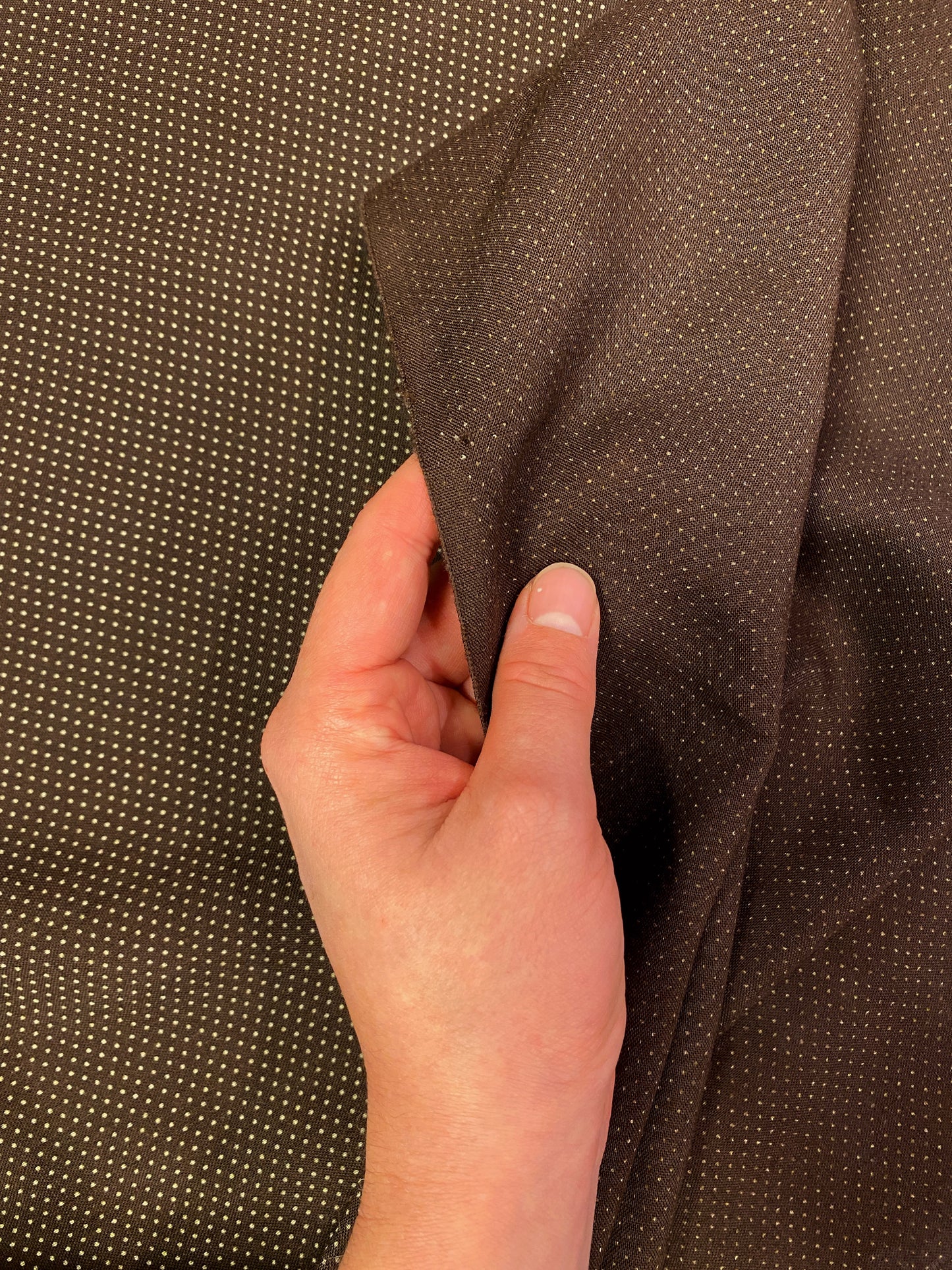 Virgin Wool, ruskea pilkullinen, villakangas