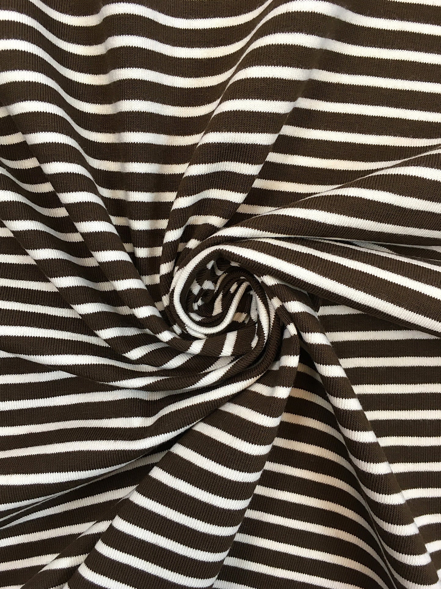 Suklaa, puuvillatrikoo