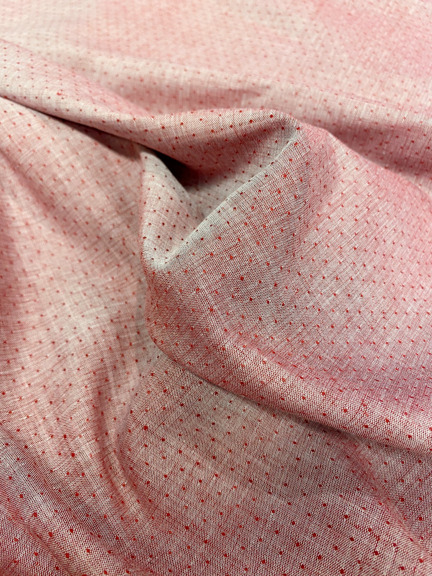 Chambray Rubino, Italia, pellavasekoite