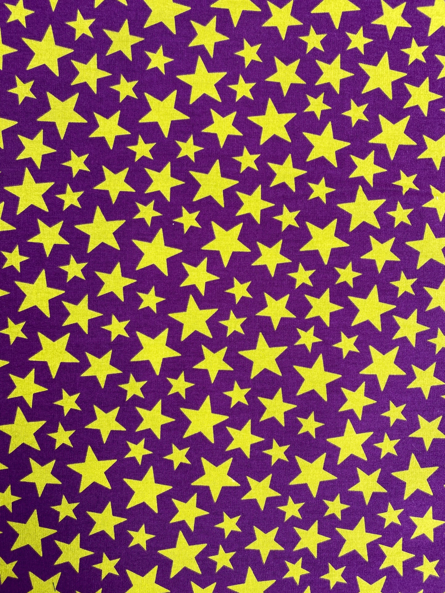 Tähdet, liila, joustocollege