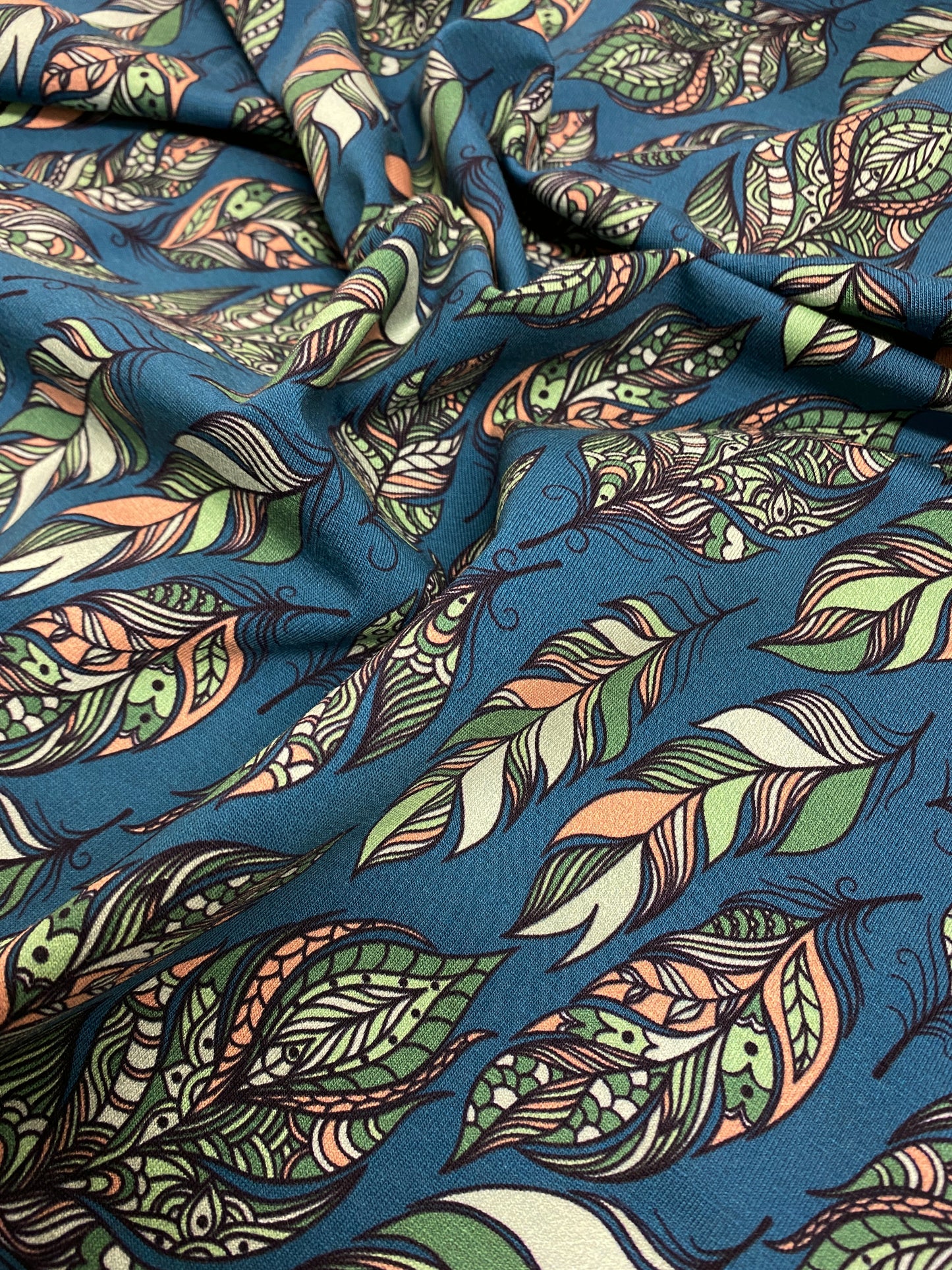 Falling Feathers, puuvillatrikoo