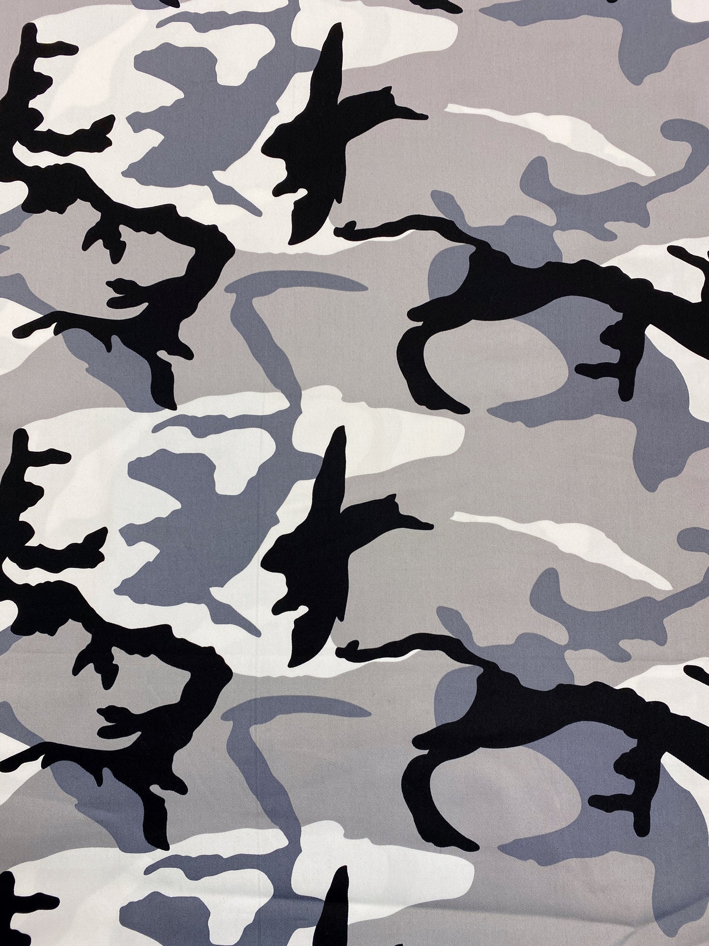 Camouflage, musta/valko, puuvilla