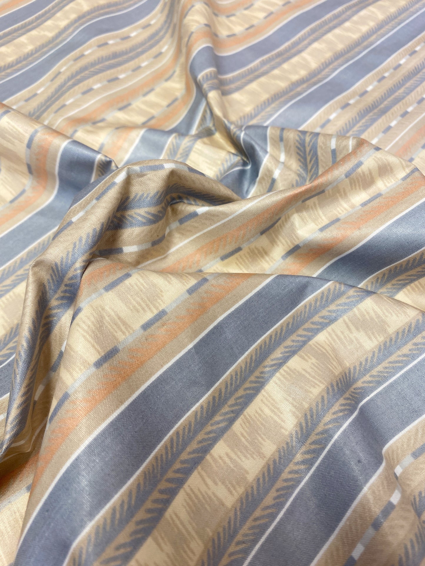 Shima, Englanti, vettähylkivä puuvillakangas