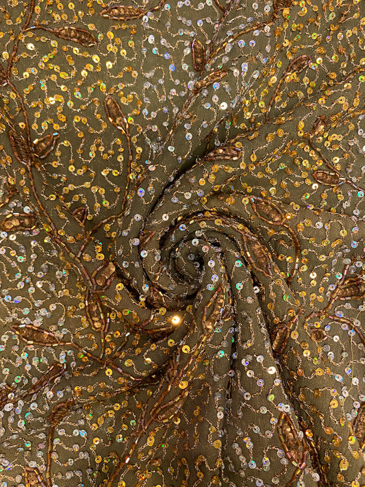 Kirjailtu silkki, oliivi