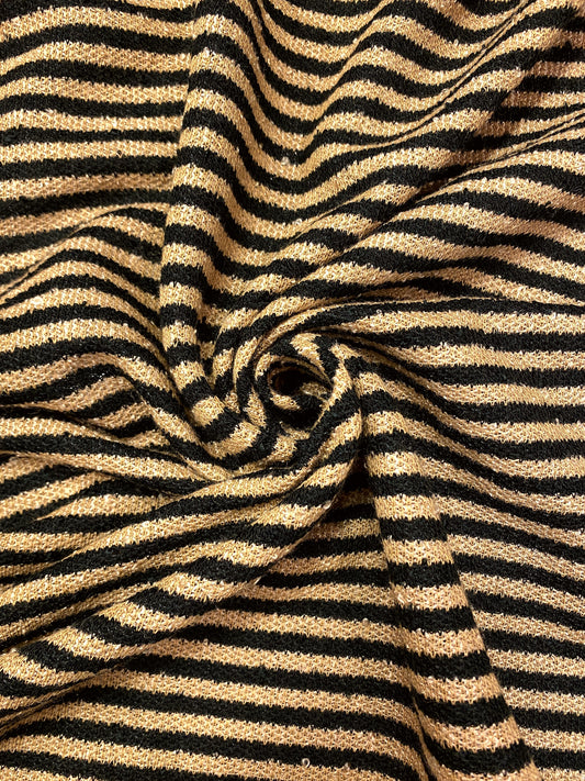 Striped, beige, villasekoiteneulos