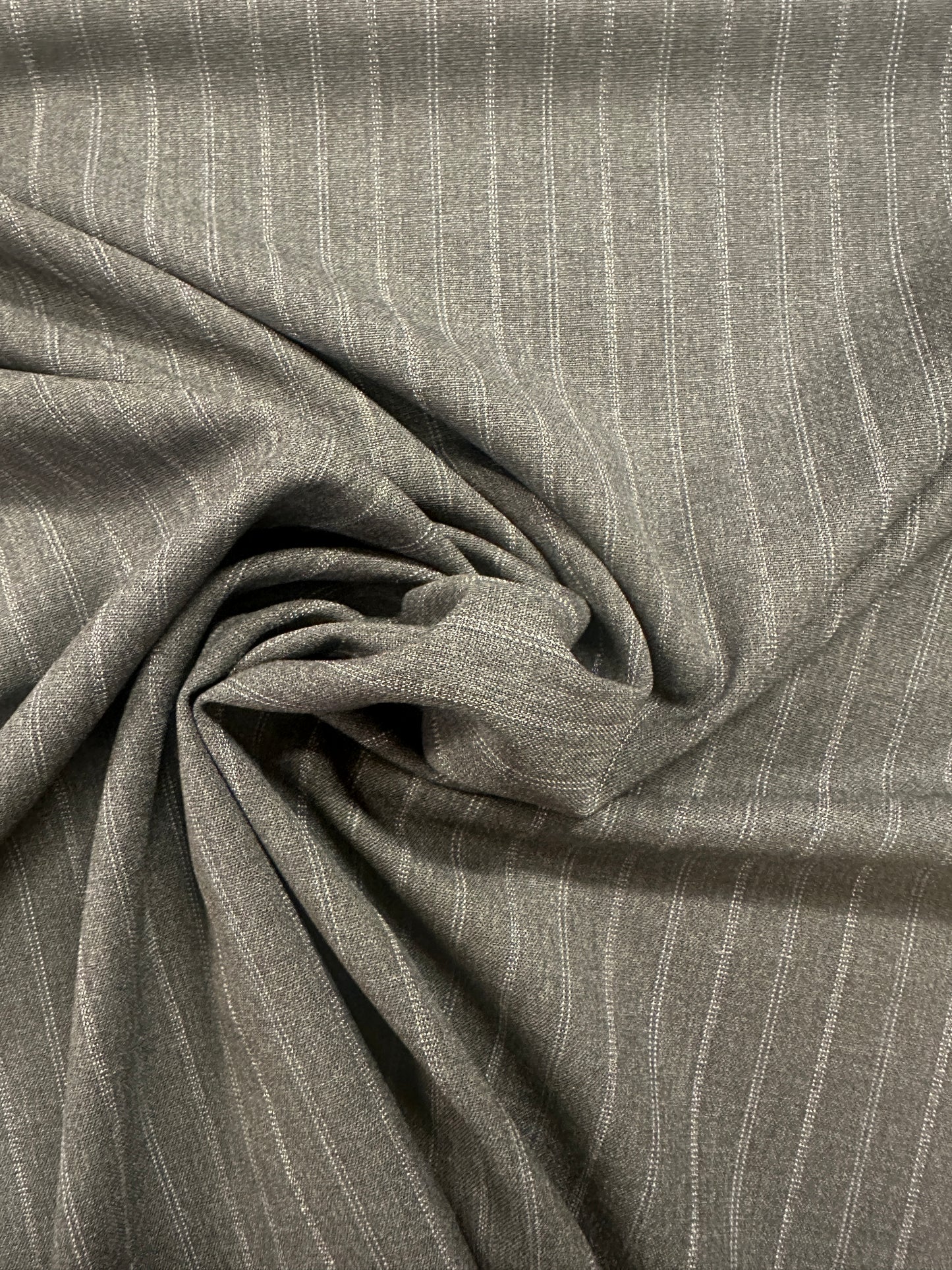 Reda, liituraitapukuvilla.