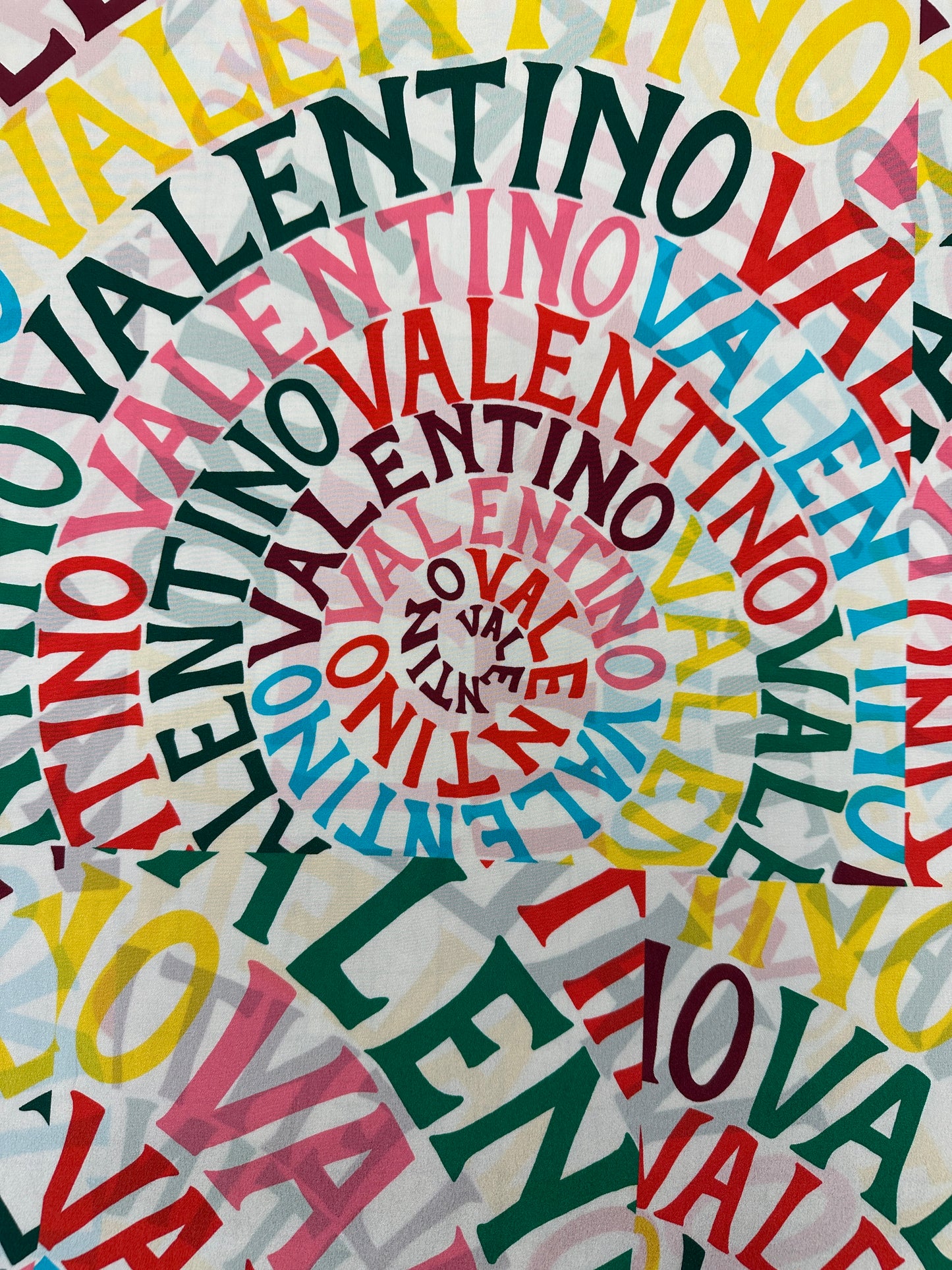 Valentino circle ohut silkki