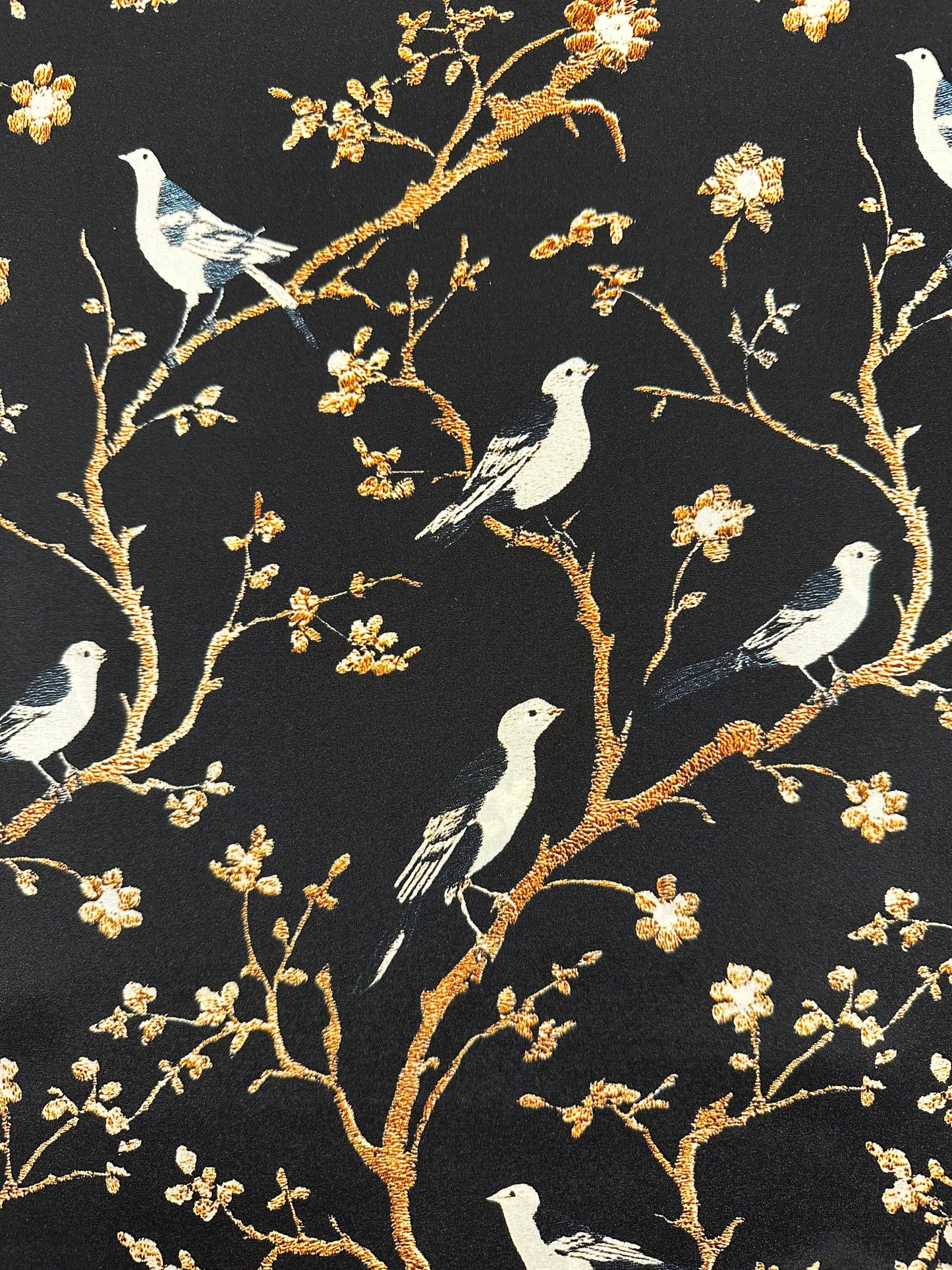 Chanel, Linnut, silkki