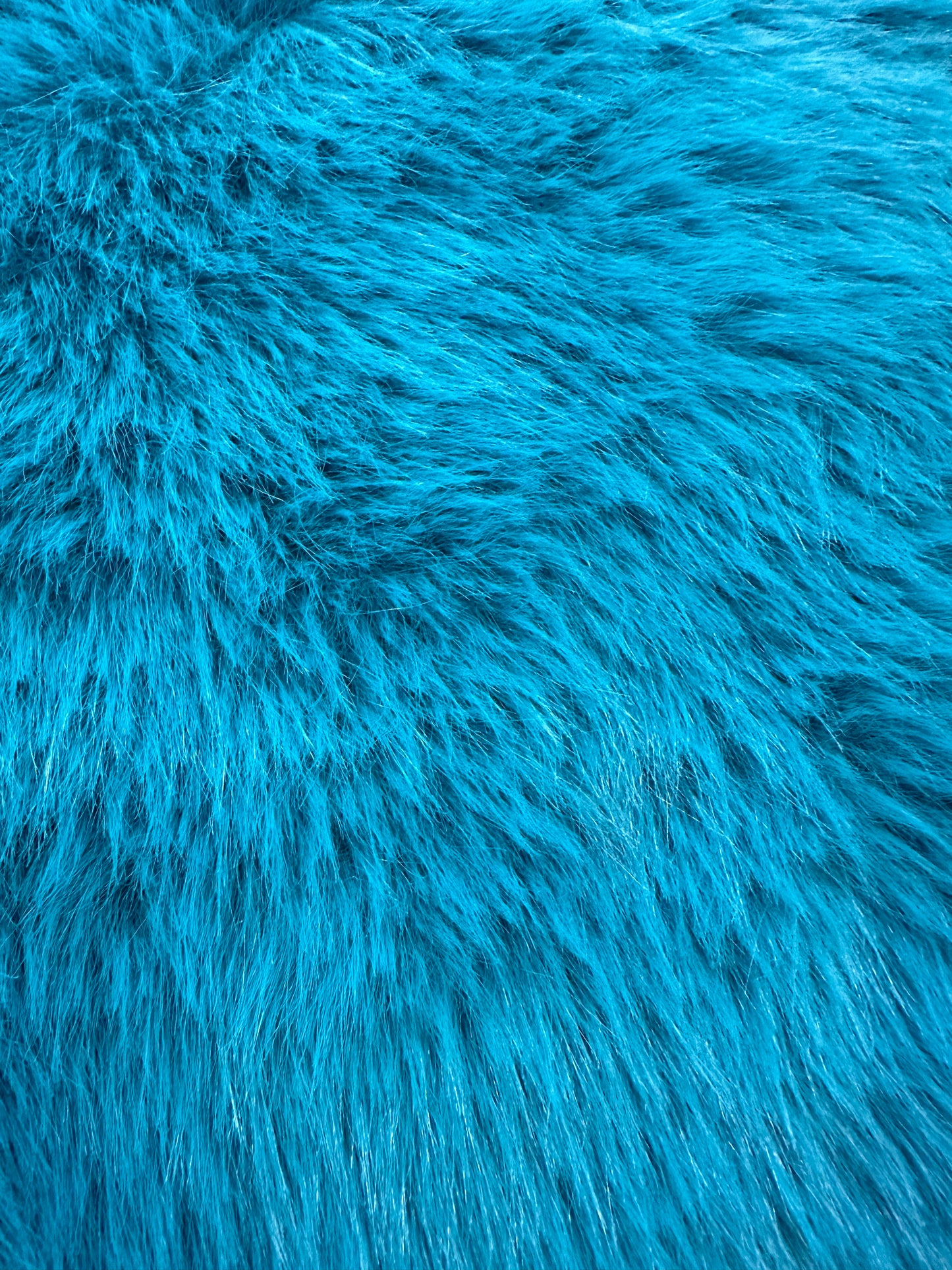Turkoosi, Vegan long Fur