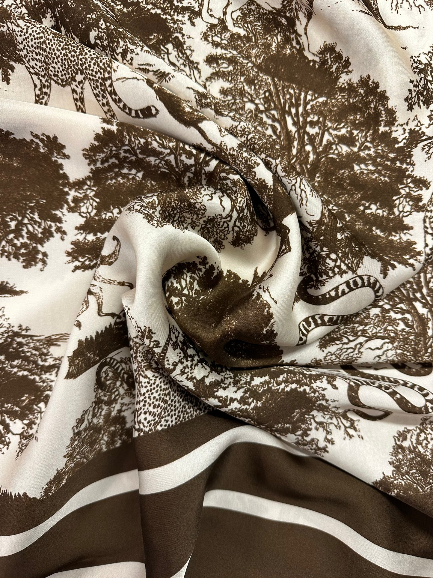 Haute couture, Wild Toile, rukea, viskoosisatiini
