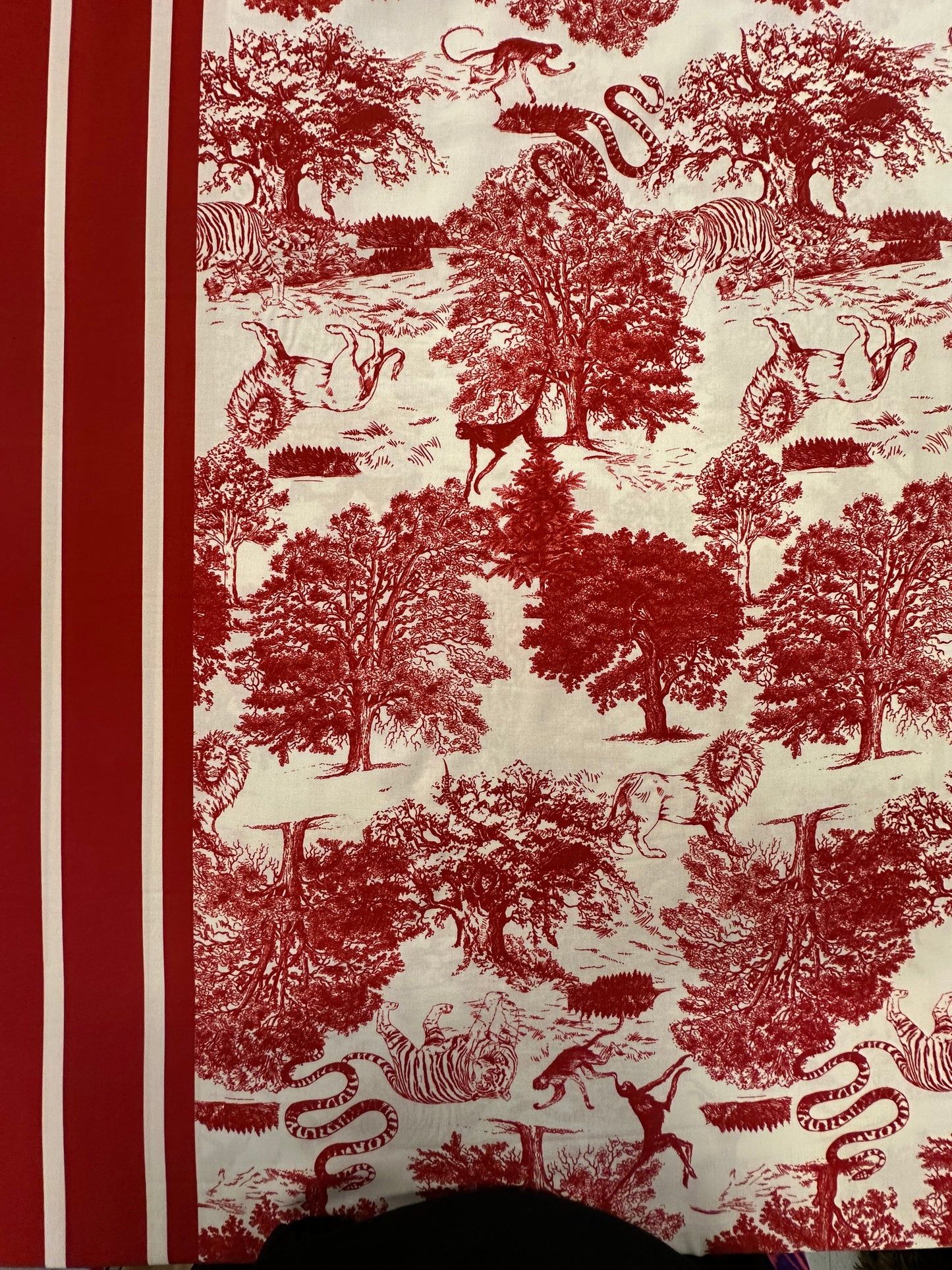 Haute couture, Wild Toile, punainen, viskoosi.
