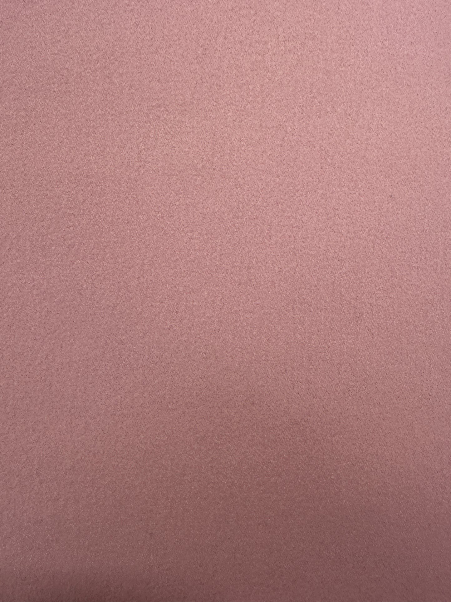 Hattara, vaaleanpunainen.