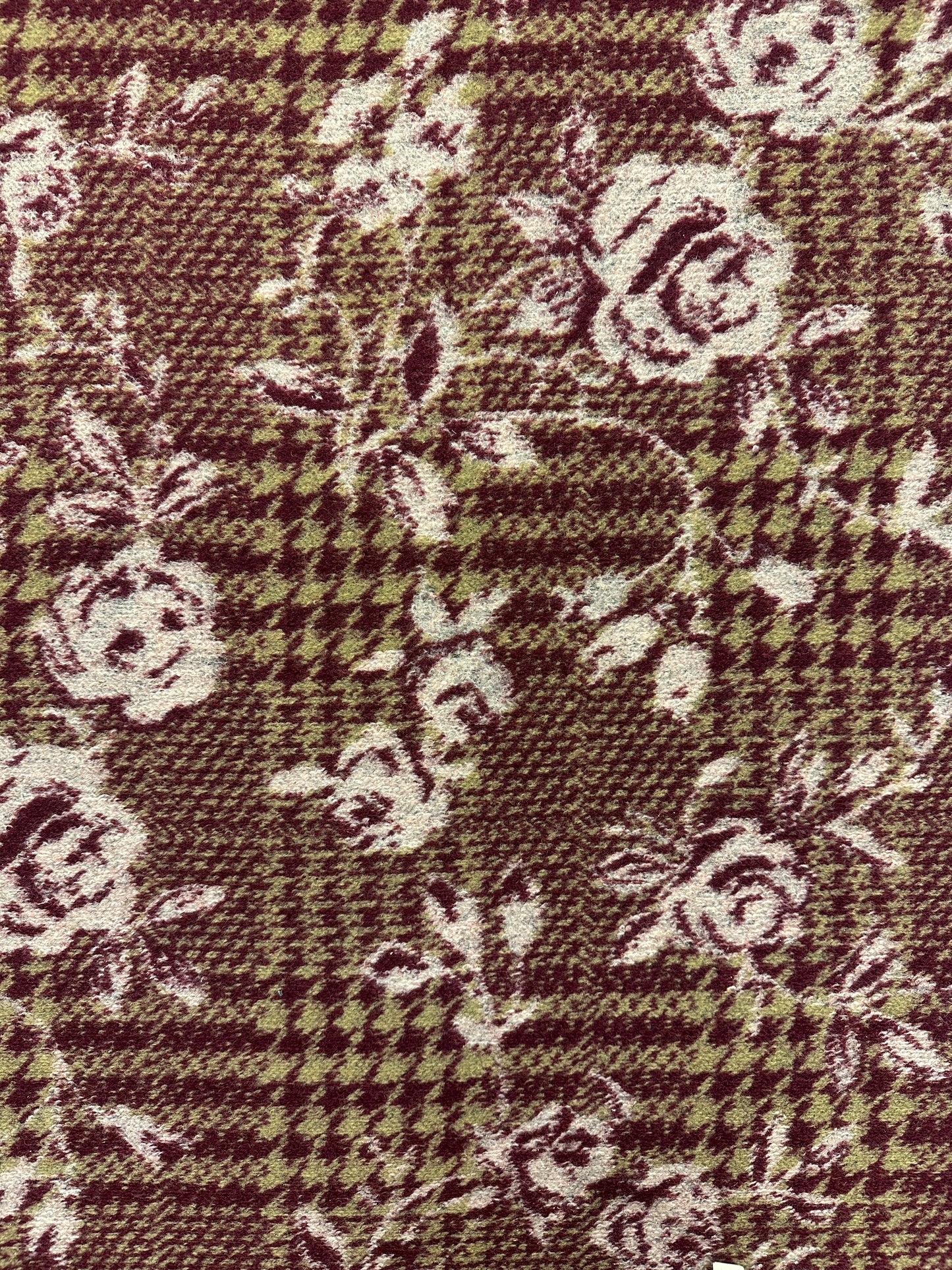 Rose Tweed, villaneulos.