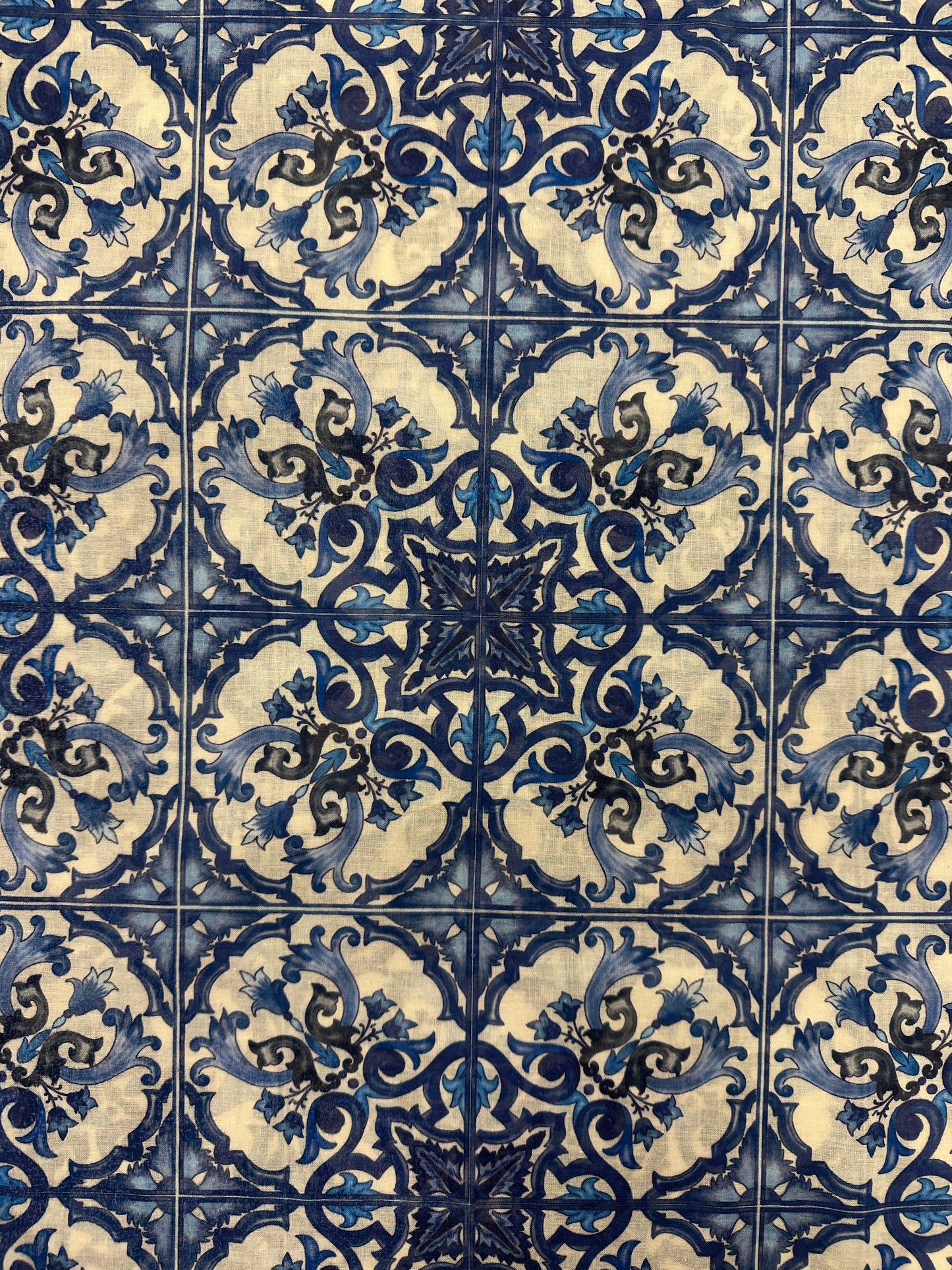 D & G, puuvillabatisti.