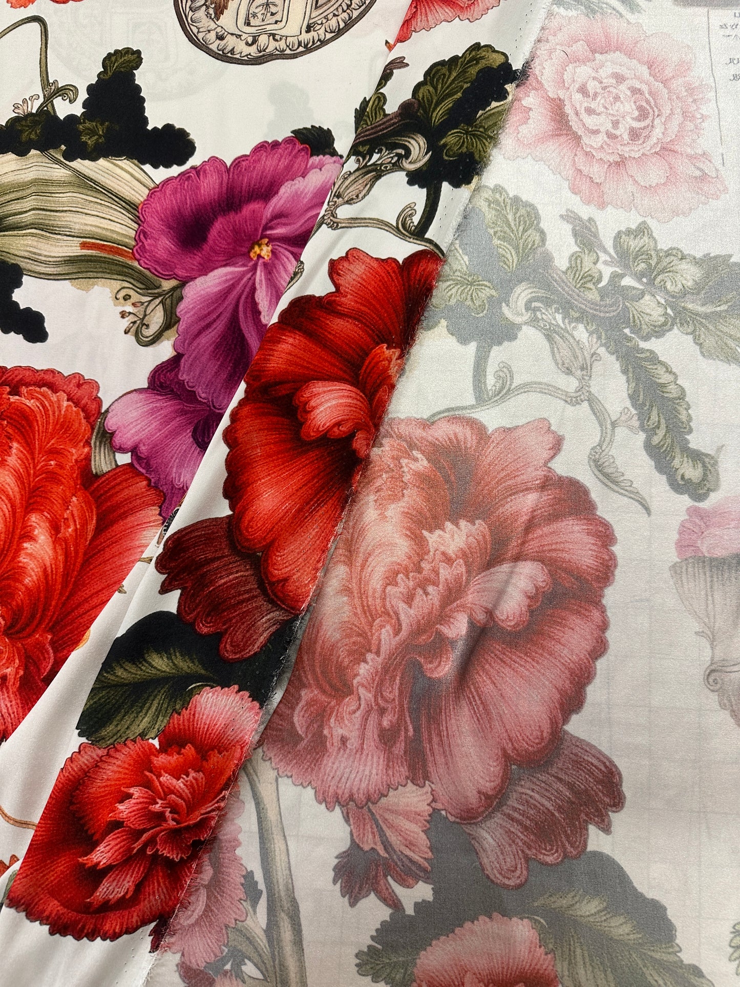 Libertine, joustosilkki.