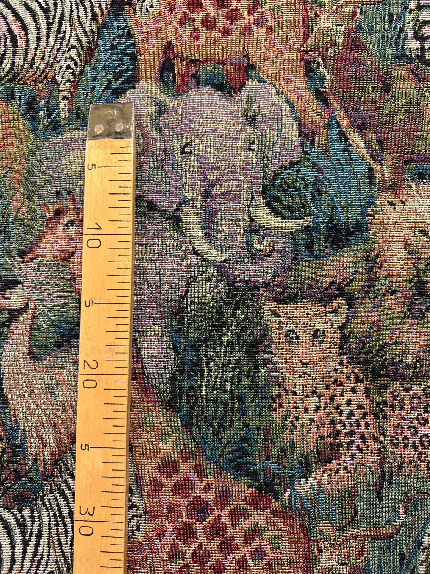 Safarin eläimet, gobeliini.