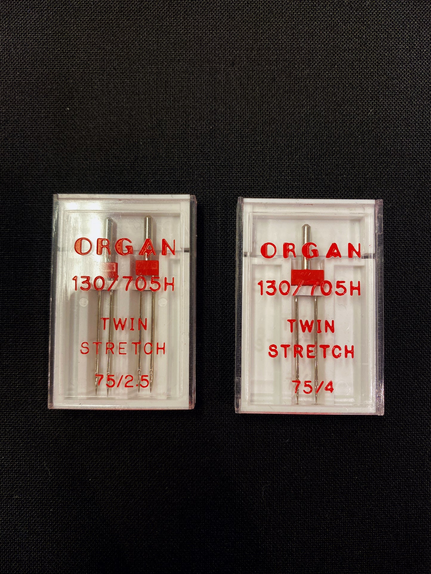 Organ stretch- pallokärkikaksoisneula -ompelukoneneulat koko 75, 2,5 mm ja 4 mm 1-2 kpl/paketti